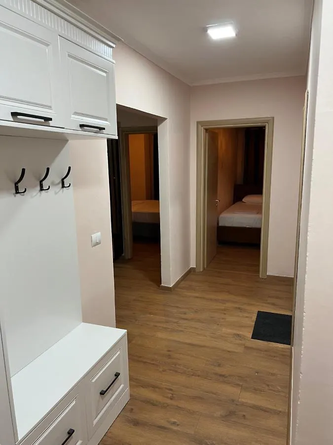 Sainty'S Apartament Sarande